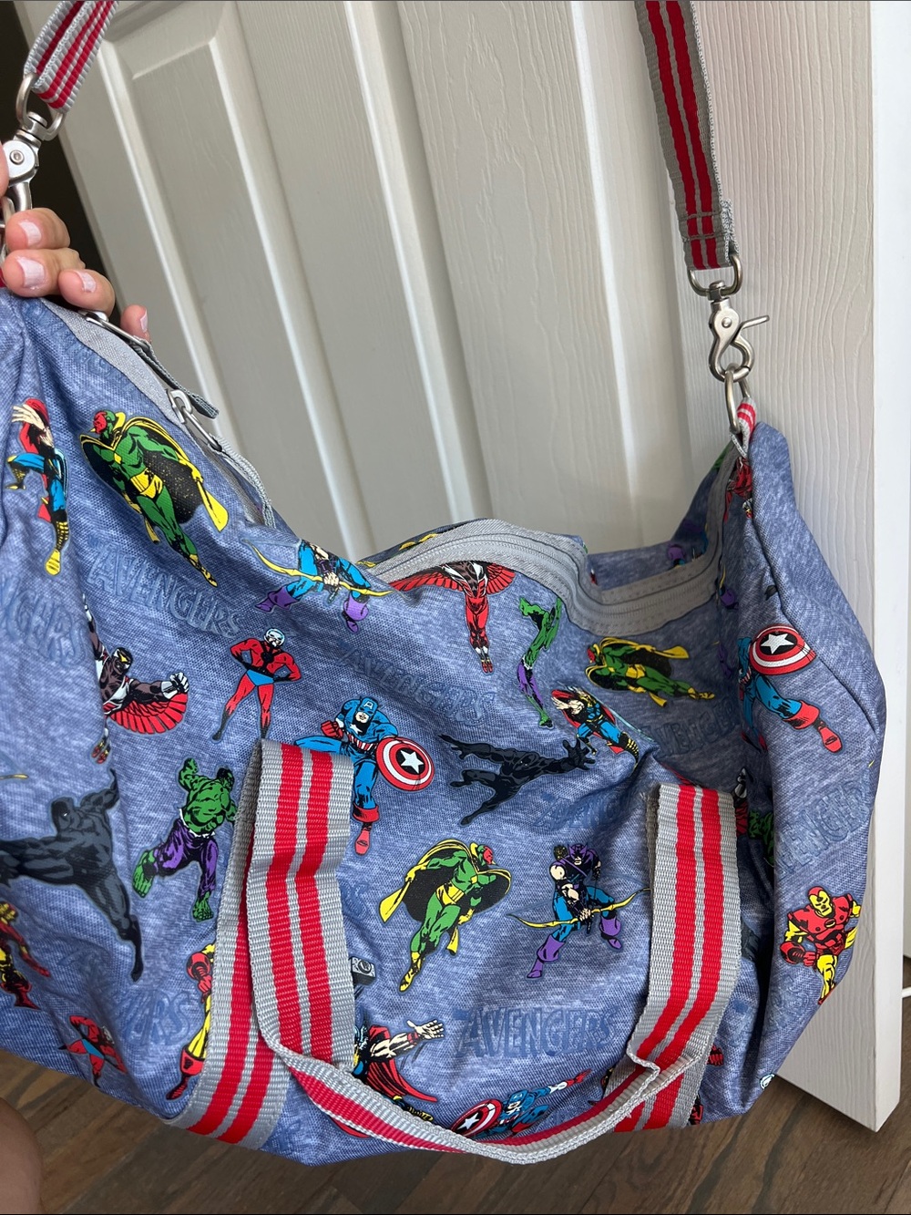 Pottery Barn Kids Avengers duffle bag - Picture 5 of 7